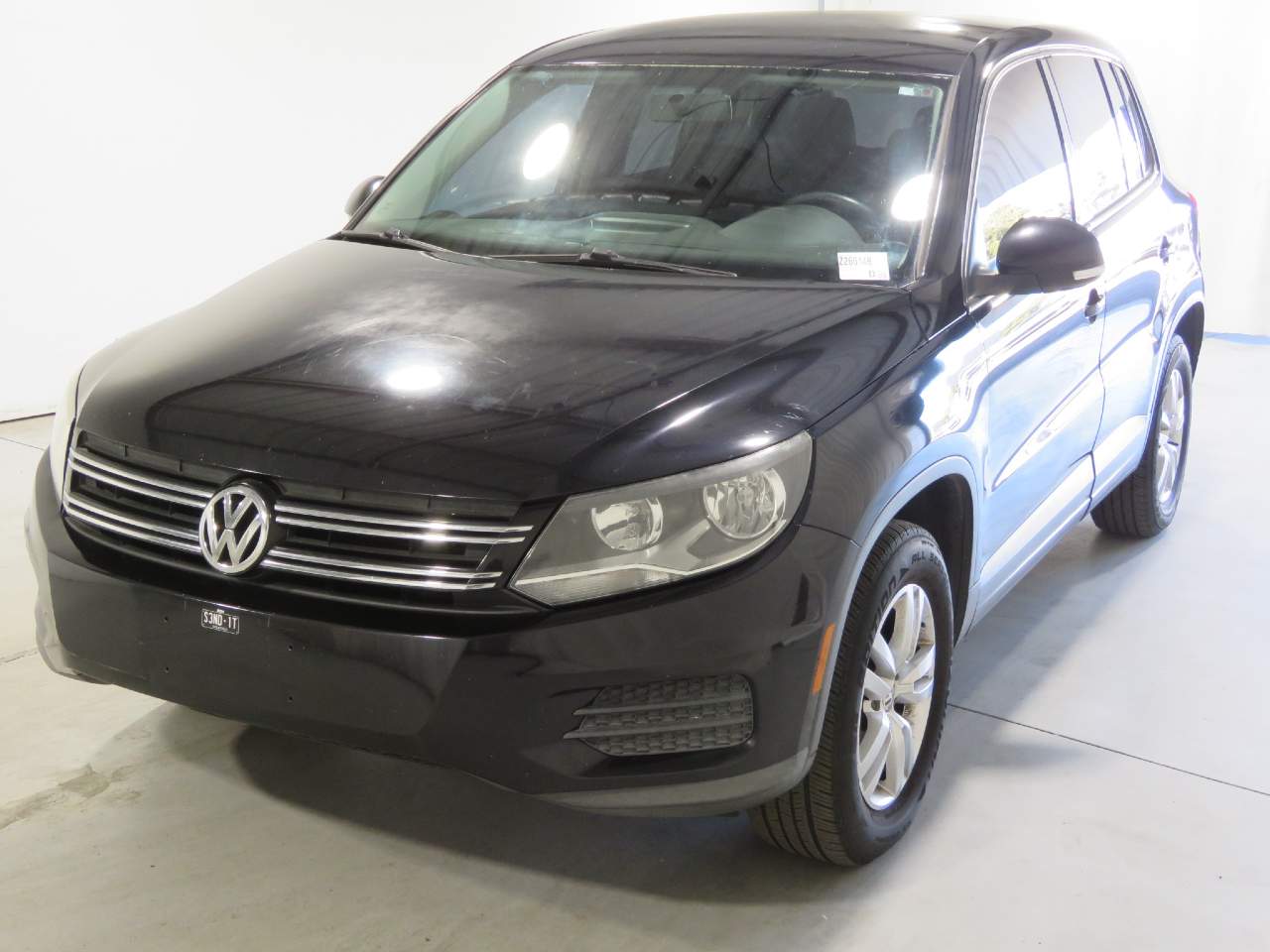 2014 Volkswagen Tiguan S
